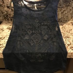 Willow & Clay Blue Sleeveless Top